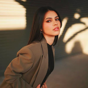 Meet your Posher, Mariana